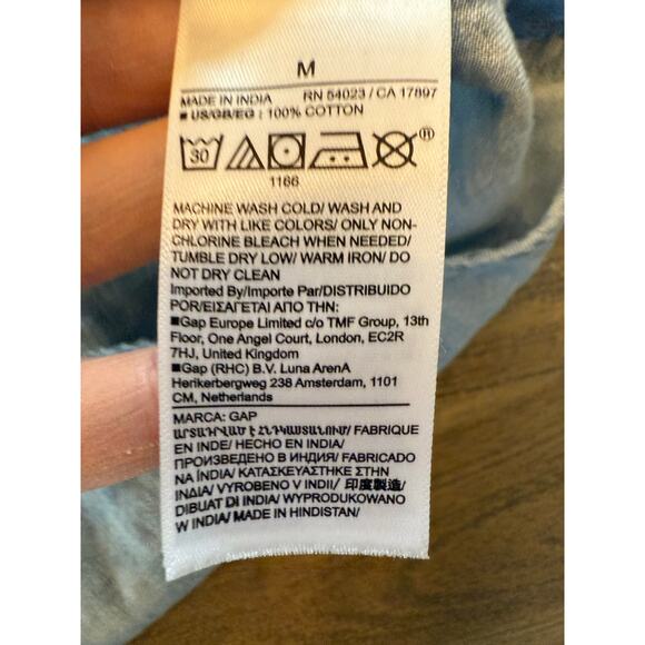 Gap Women's 100% Cotton Denim Perfect Shirt Size M - Picture 4 of 4